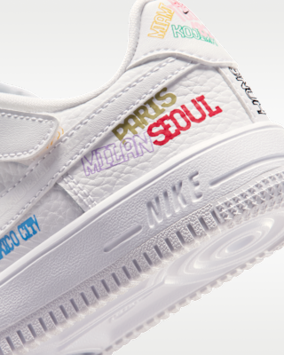 NIKE公式】ナイキ フォース 1 LOW イージーオン LV8 3 リトルキッズ